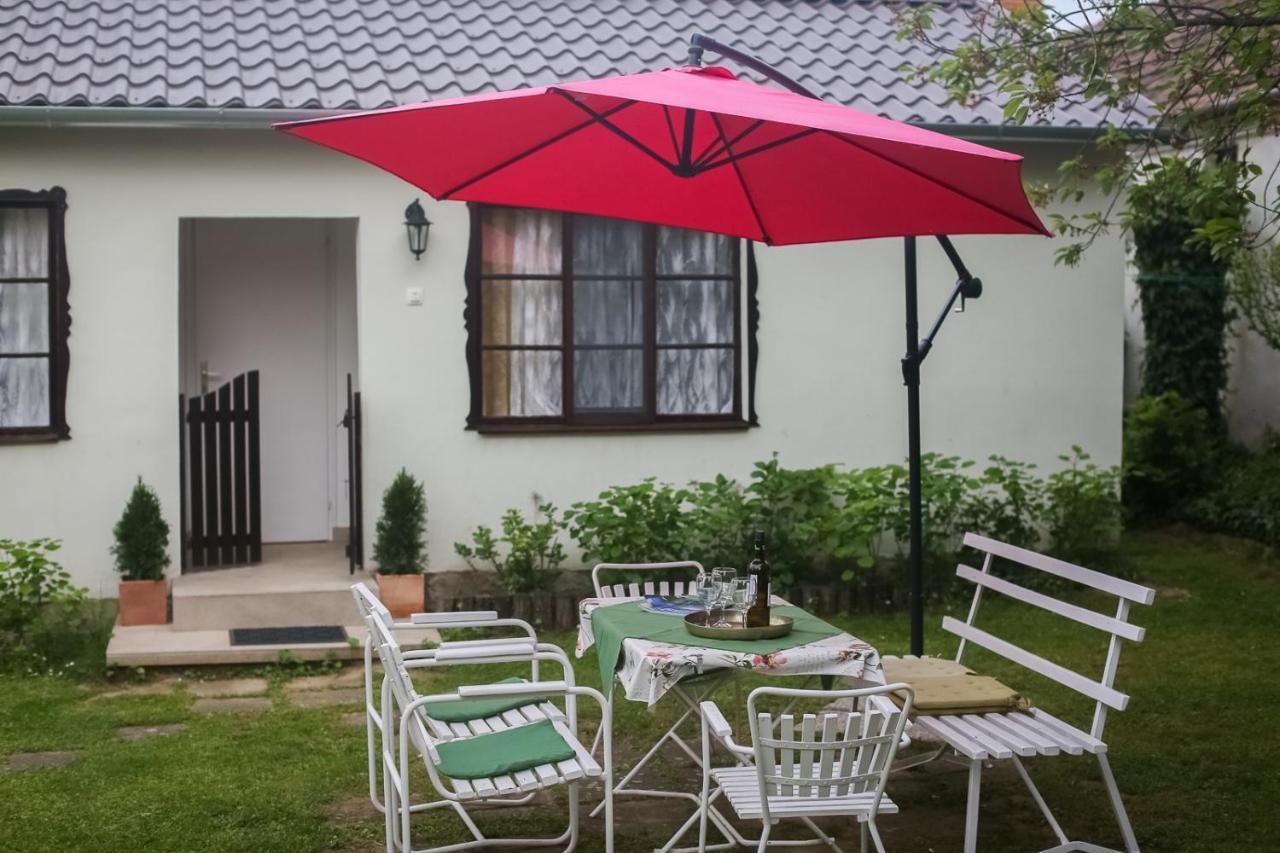 Hellenyi Apartmanok Harkány Exterior foto