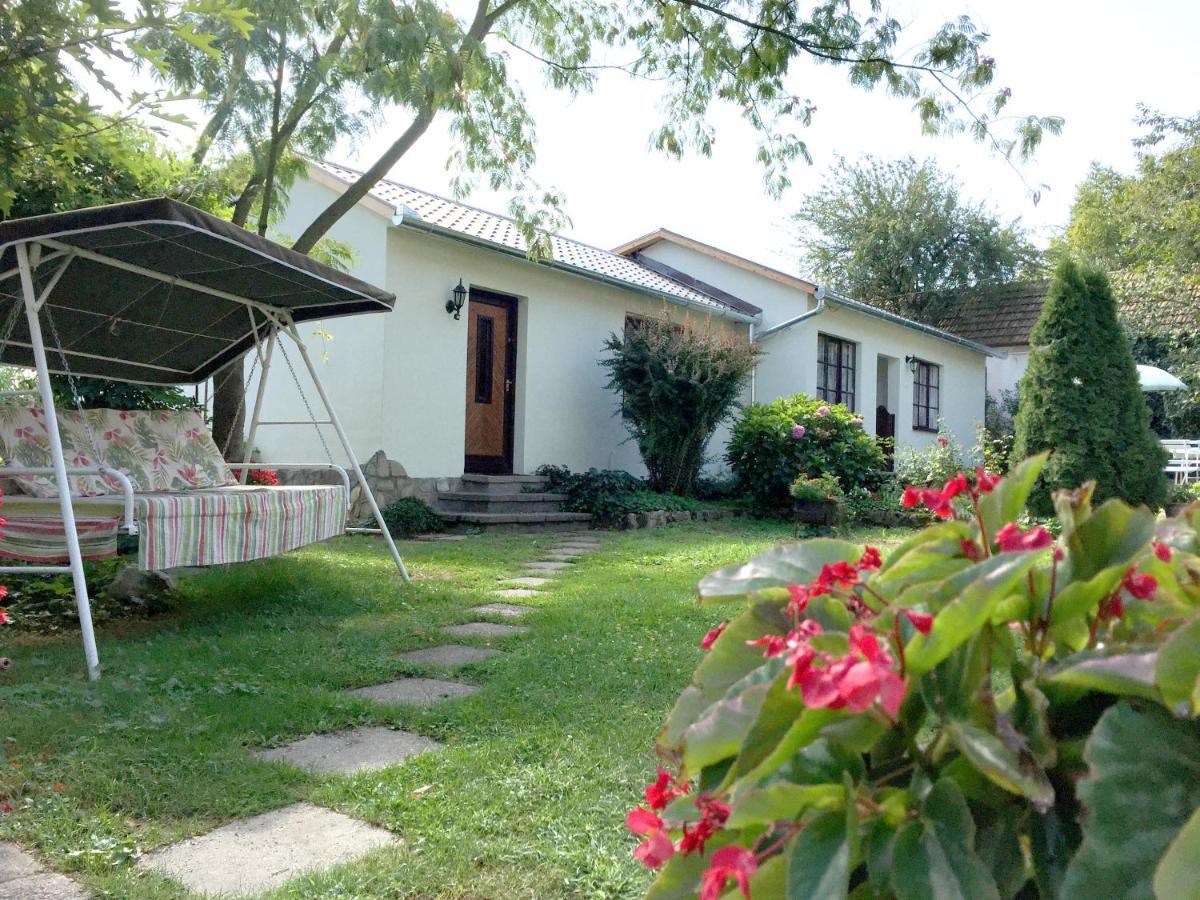 Hellenyi Apartmanok Harkány Exterior foto